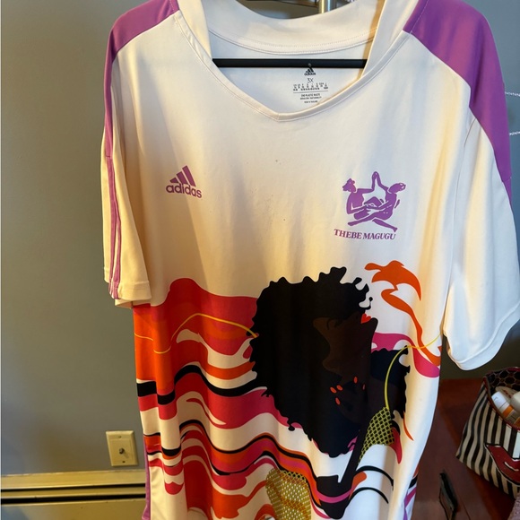 Adidas &Thebe Magugu Plus Size Short Set - Picture 9 of 16